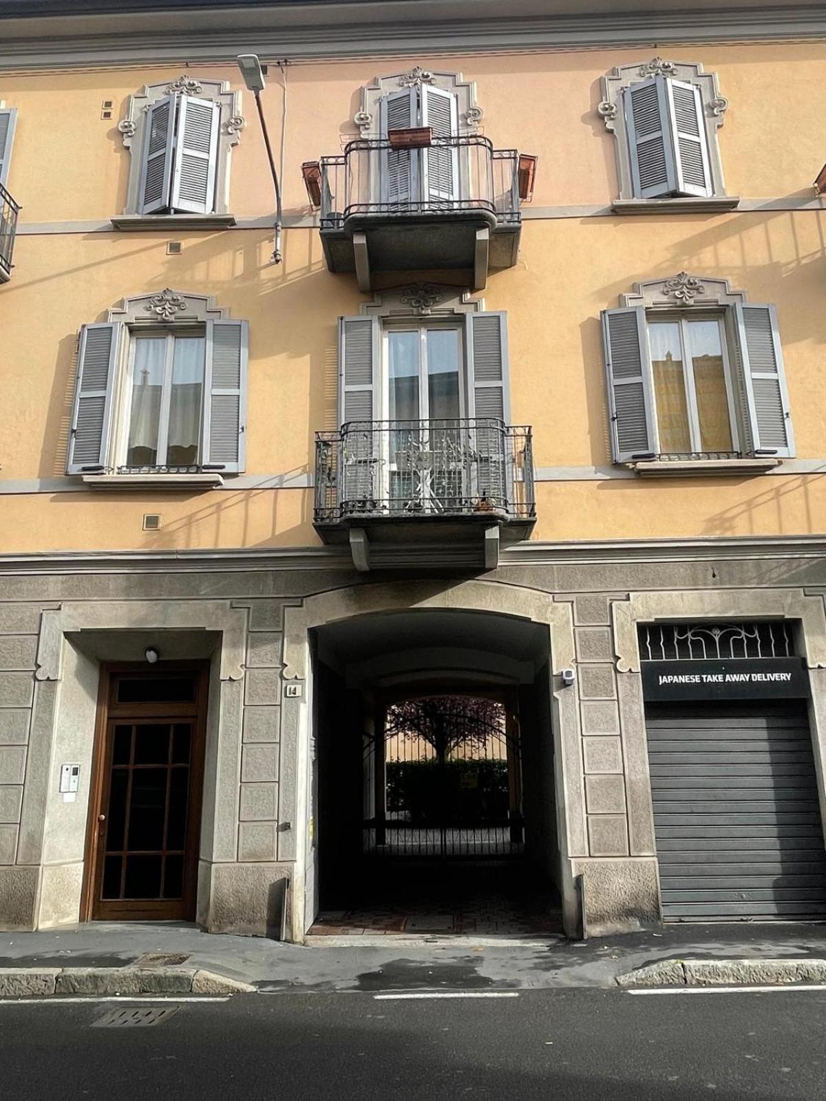 Gelsomino Appartamento Con Posto Auto Nel Centro Di Monza Eksteriør bilde