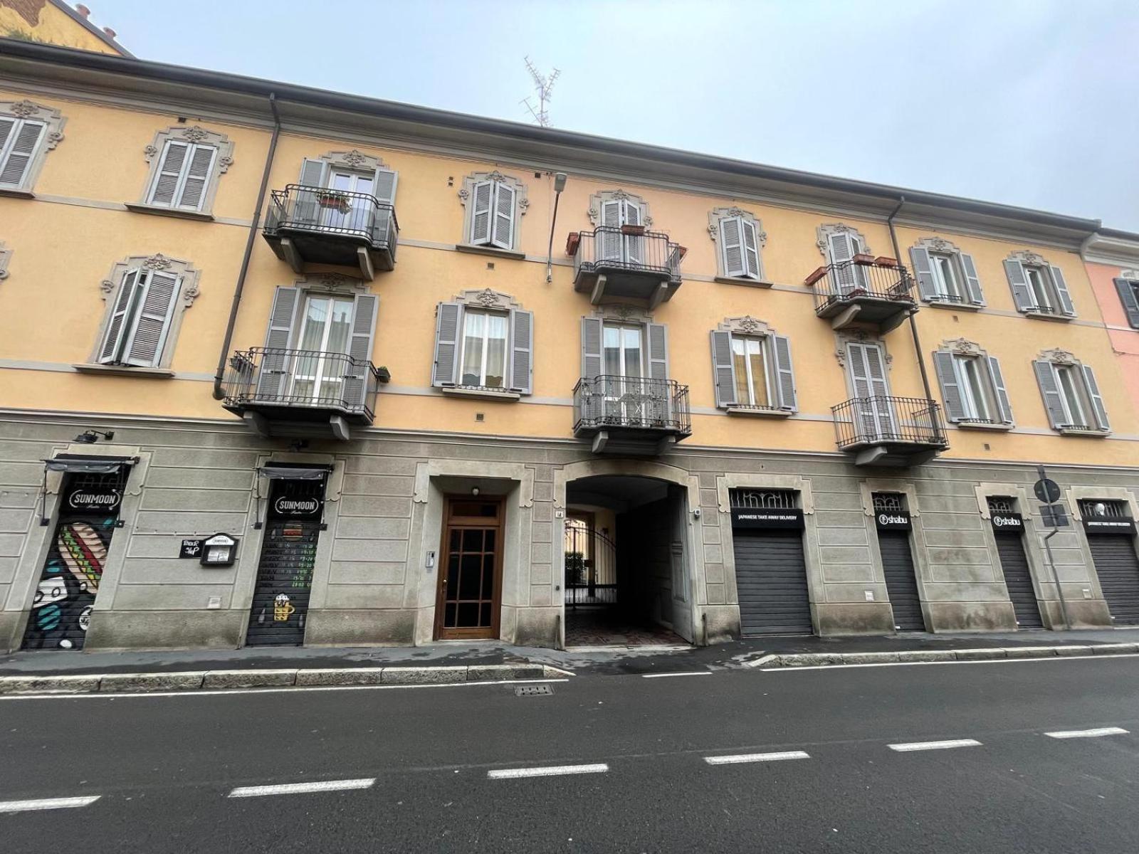 Gelsomino Appartamento Con Posto Auto Nel Centro Di Monza Eksteriør bilde
